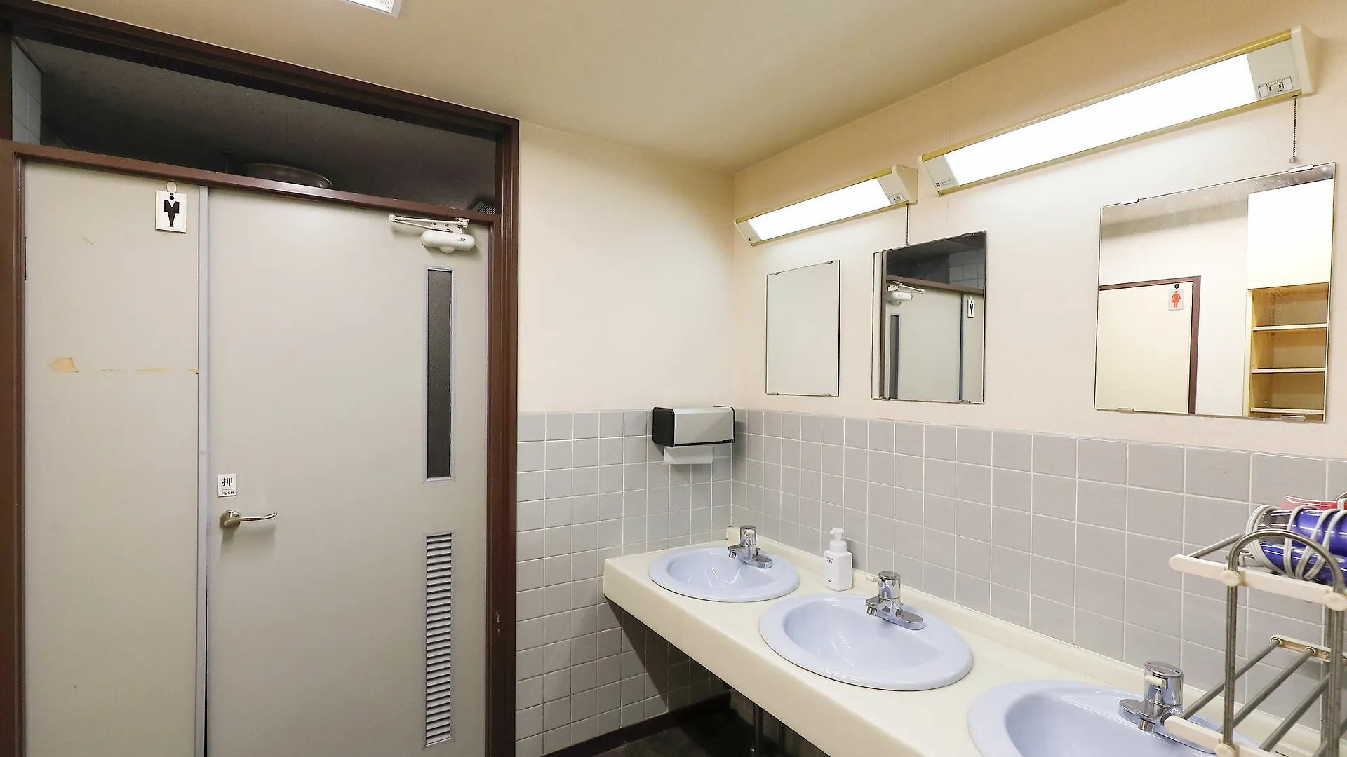 Ryokan Azumaya Kyoto 2*,