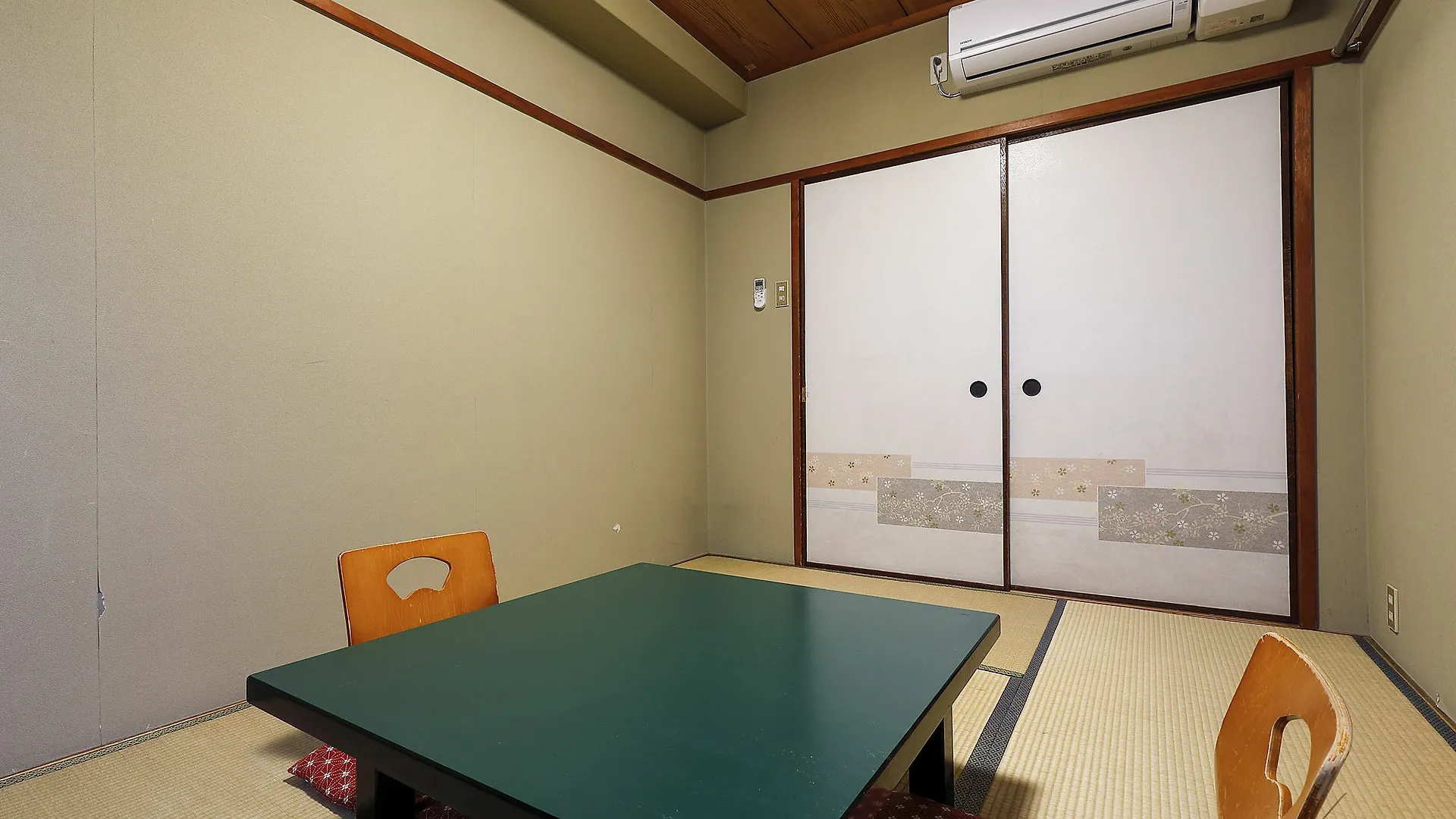 Ryokan Azumaya Kyoto 2*,